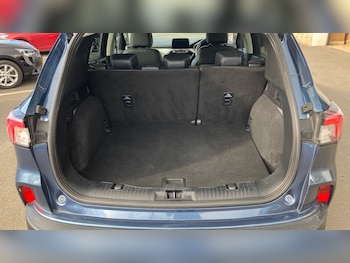 Used Ford Kuga 2021 for sale - 75985038: Photo 4
