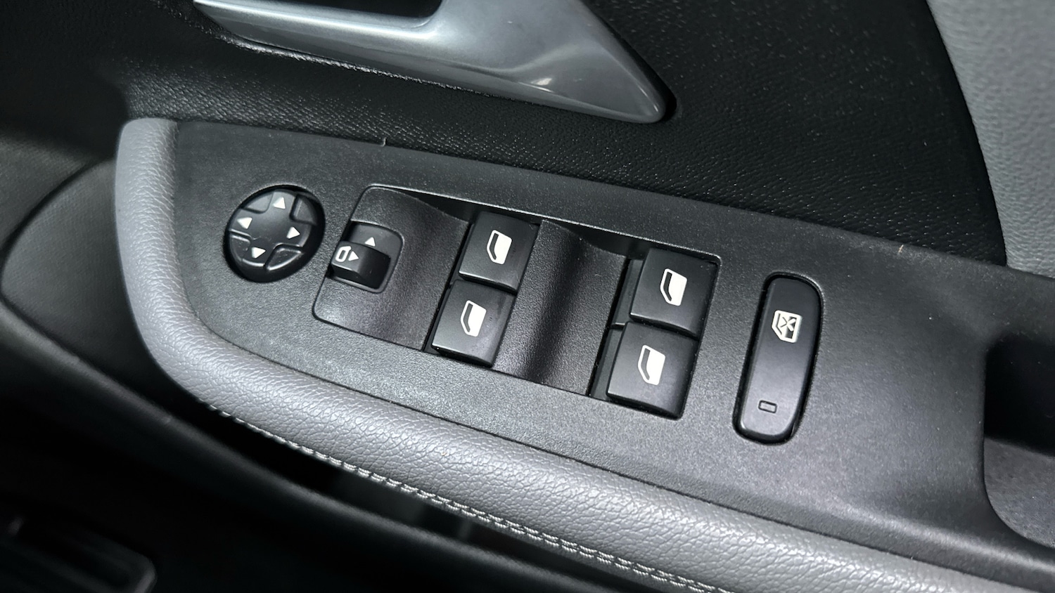 Used Vauxhall Mokka 2022 for sale - 77819551: Photo 40