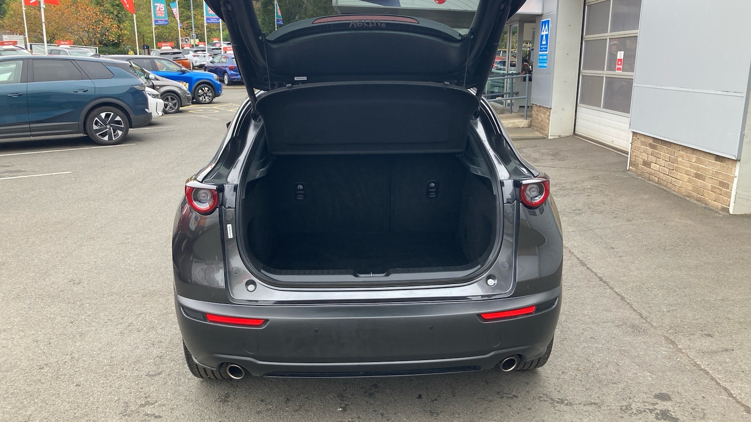 Used Mazda CX-30 2021 for sale - 76290487: Photo 4