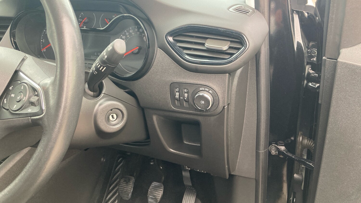 Used Vauxhall Crossland 2022 for sale - 76222186: Photo 28