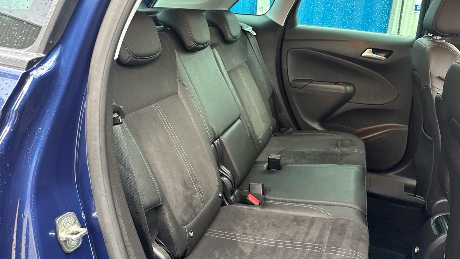 Used Vauxhall Crossland 2022 for sale - 76877368: Photo 16