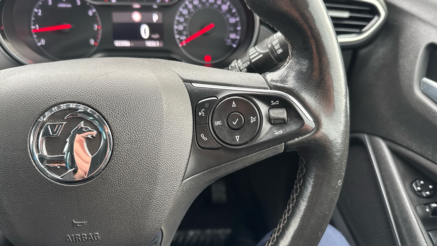 Used Vauxhall Crossland 2022 for sale - 76877368: Photo 40