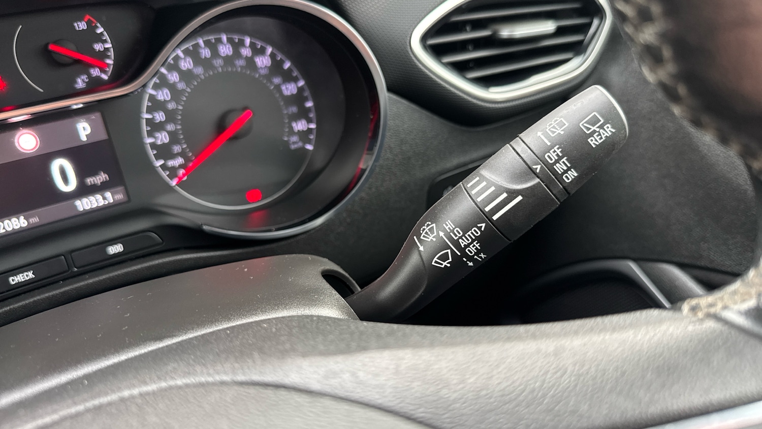 Used Vauxhall Crossland 2022 for sale - 76877368: Photo 41