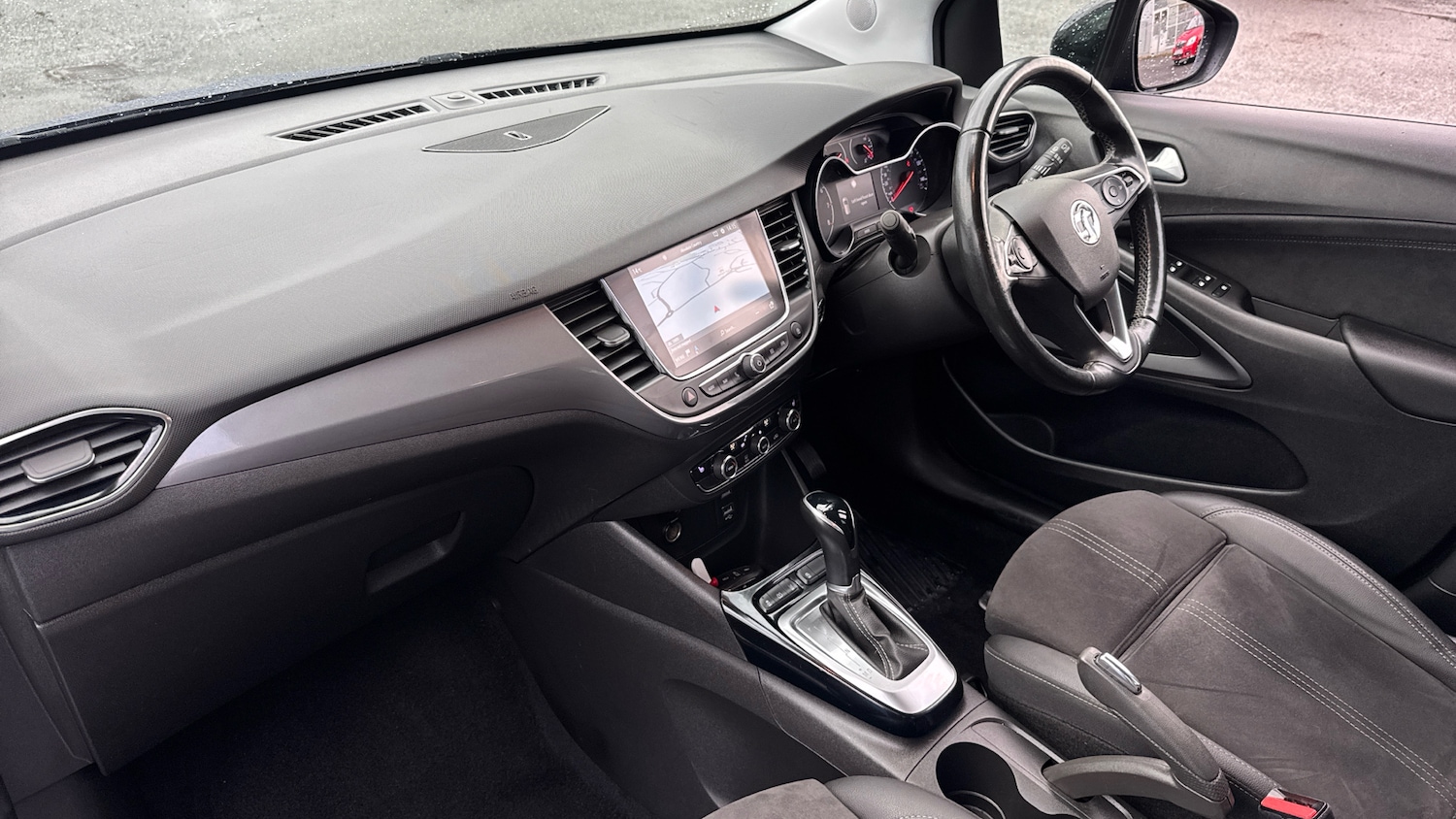 Used Vauxhall Crossland 2022 for sale - 76877368: Photo 9
