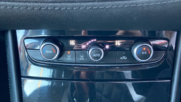 Used Vauxhall Grandland X 2018 for sale - 76079659: Photo 27