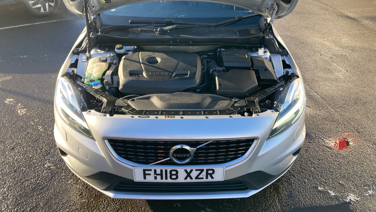 Used Volvo V40 2018 for sale - 76612537: Photo 8