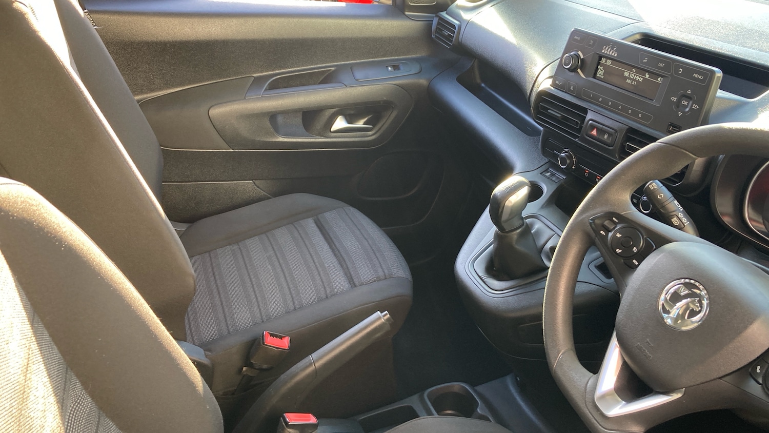 Used Vauxhall Combo Life 2019 for sale - 76612536: Photo 14