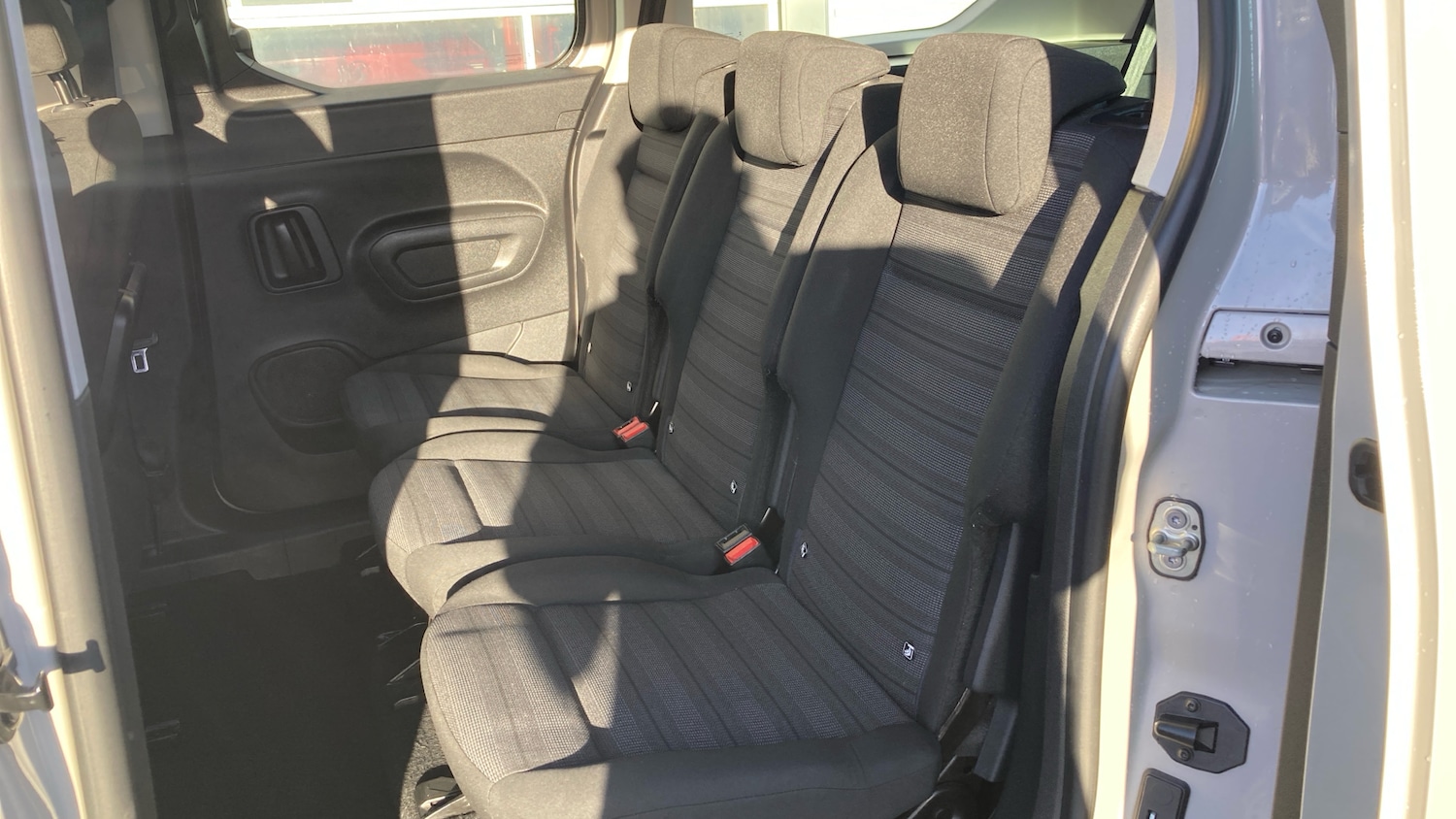 Used Vauxhall Combo Life 2019 for sale - 76612536: Photo 16