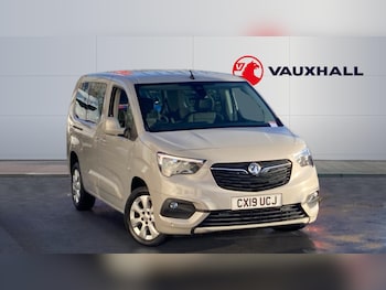 Vauxhall - Combo Life