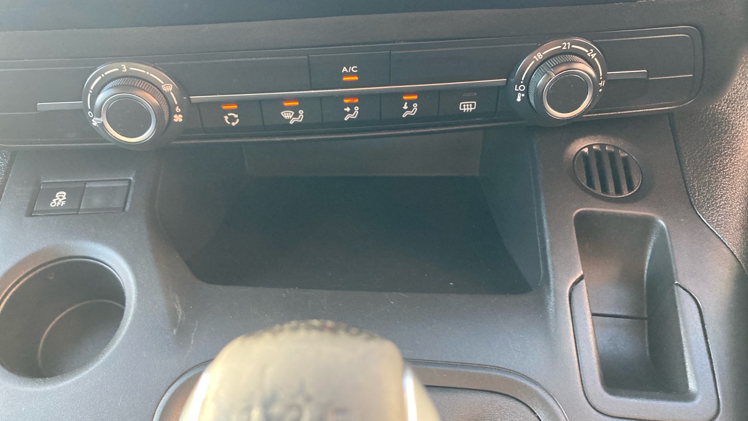 Used Vauxhall Combo Life 2019 for sale - 76612536: Photo 33