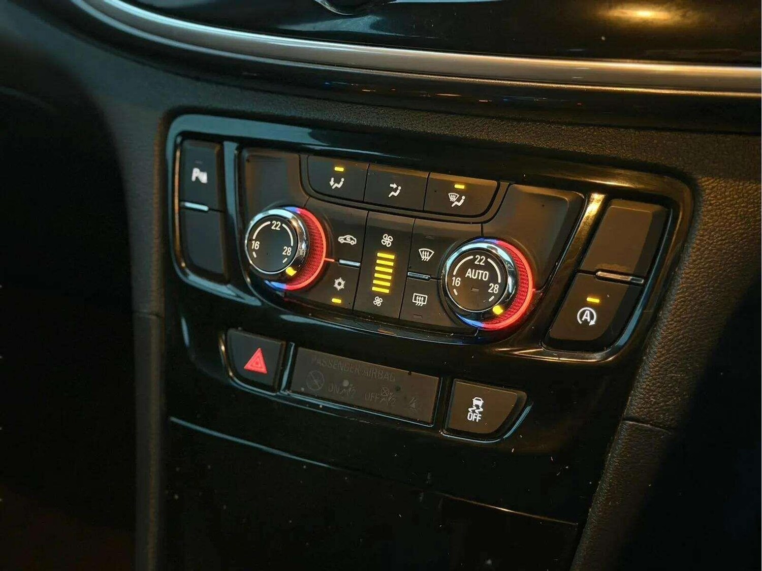 Used Vauxhall Mokka X 2019 for sale - 77524136: Photo 51