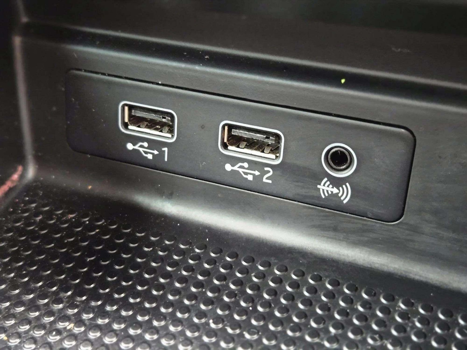 Vehicle 33