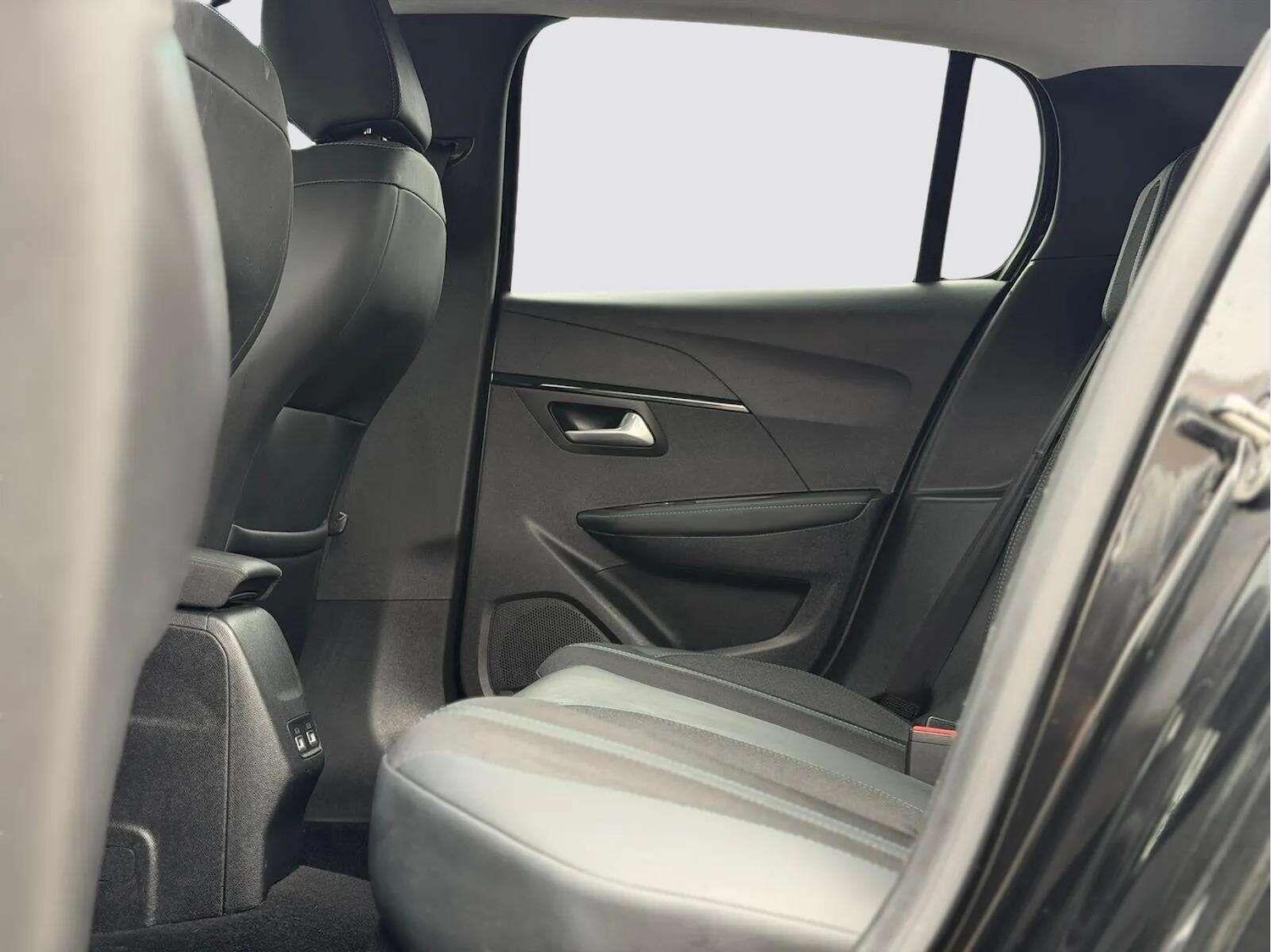 Used Peugeot 208 for sale - 77784797: Photo 34