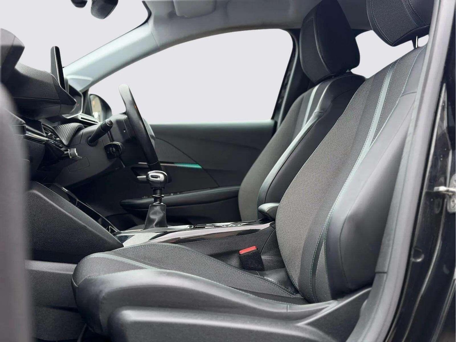 Used Peugeot 208 for sale - 77784797: Photo 66