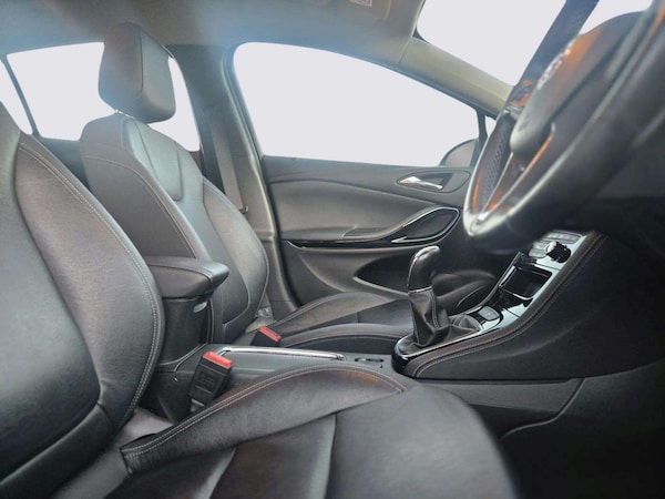 Used Vauxhall Astra 2018 for sale - 76072358: Photo 22