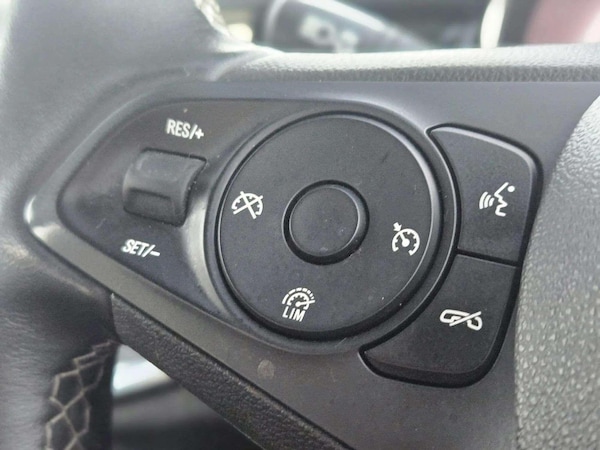 Used Vauxhall Astra 2018 for sale - 76072358: Photo 39