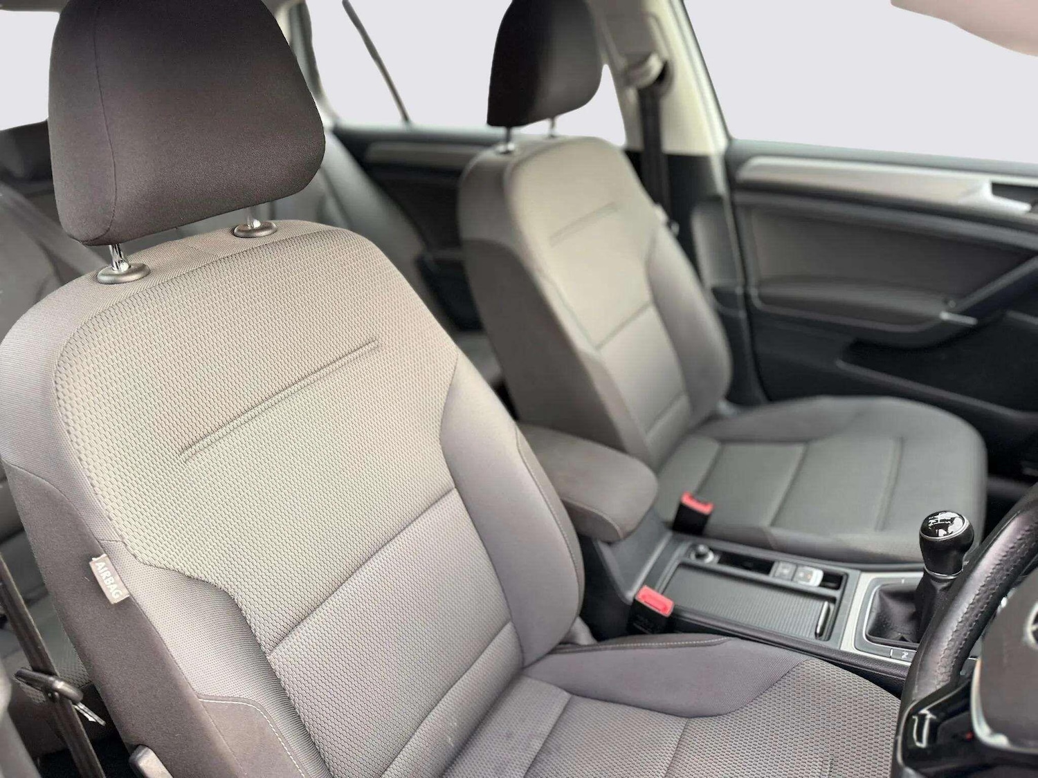 Used Volkswagen Golf 2015 for sale - 77263949: Photo 18