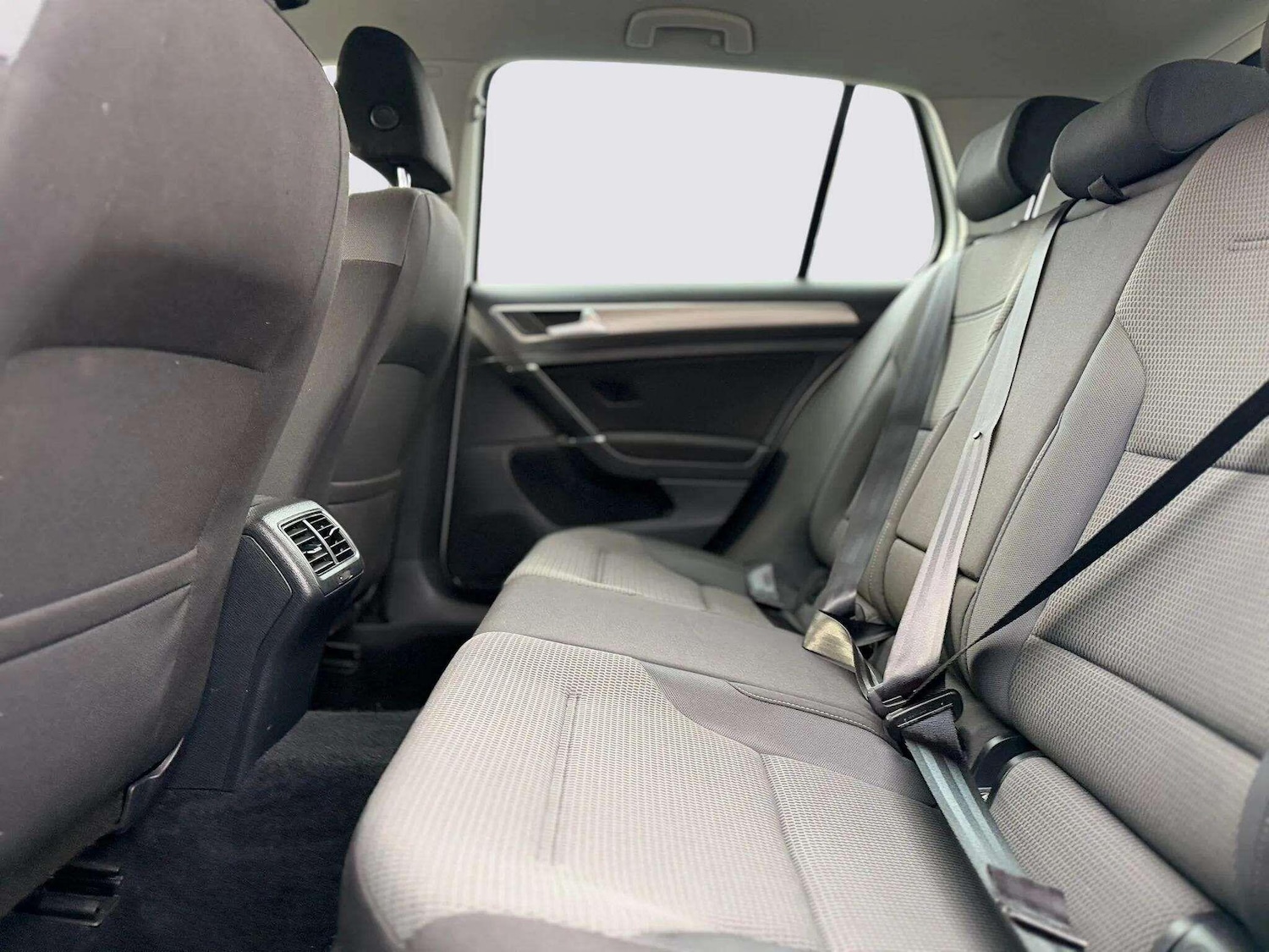 Used Volkswagen Golf 2015 for sale - 77263949: Photo 26