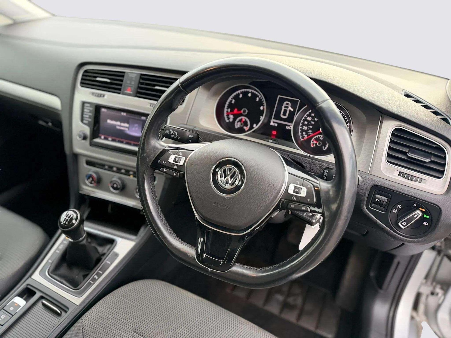 Used Volkswagen Golf 2015 for sale - 77263949: Photo 59