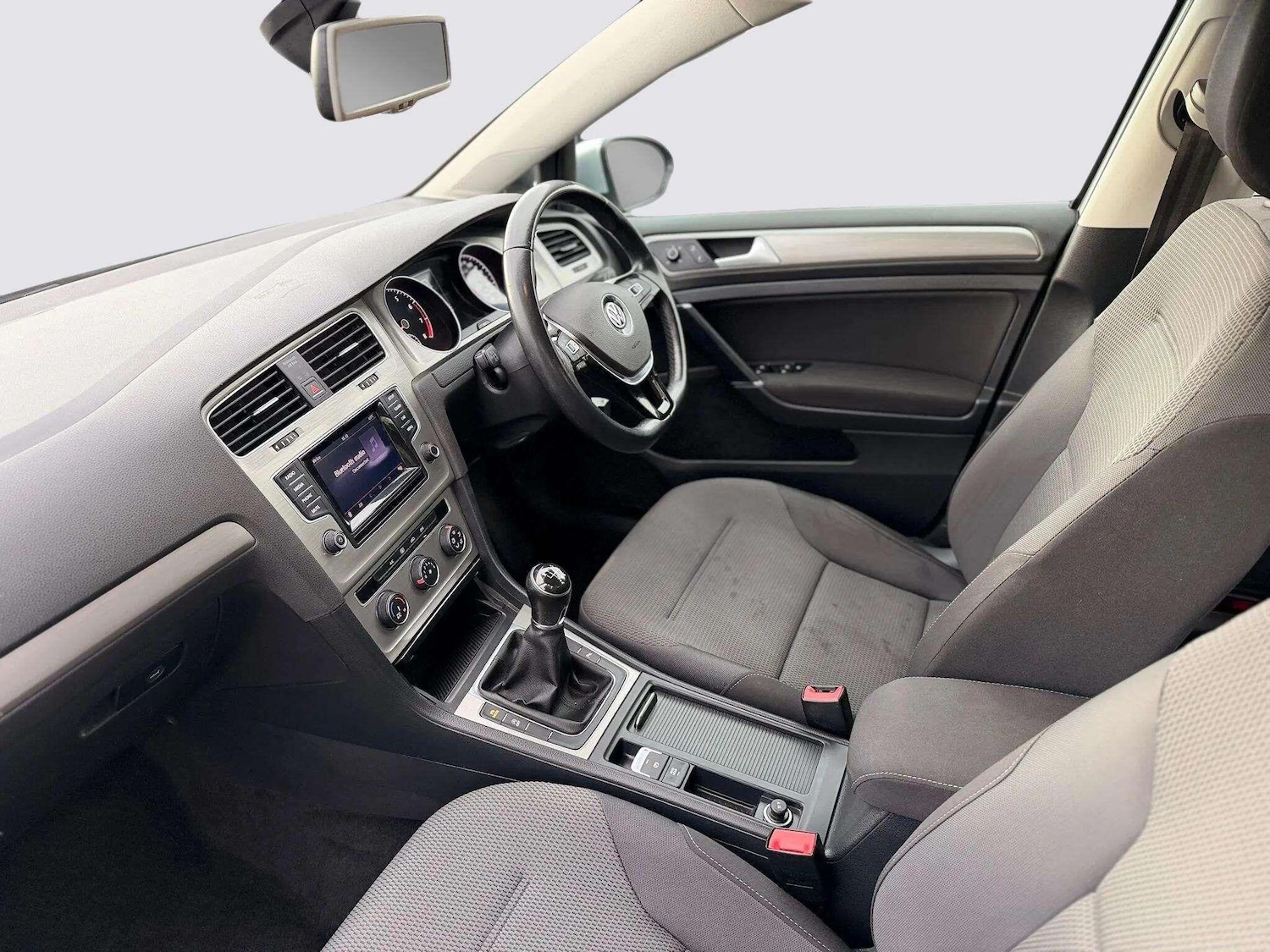 Used Volkswagen Golf 2015 for sale - 77263949: Photo 61