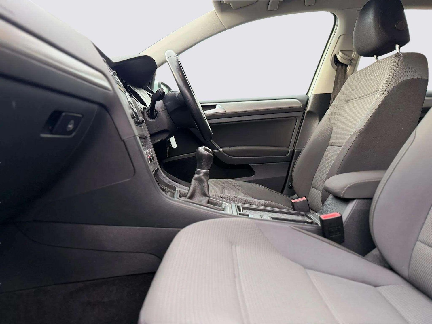 Used Volkswagen Golf 2015 for sale - 77263949: Photo 62