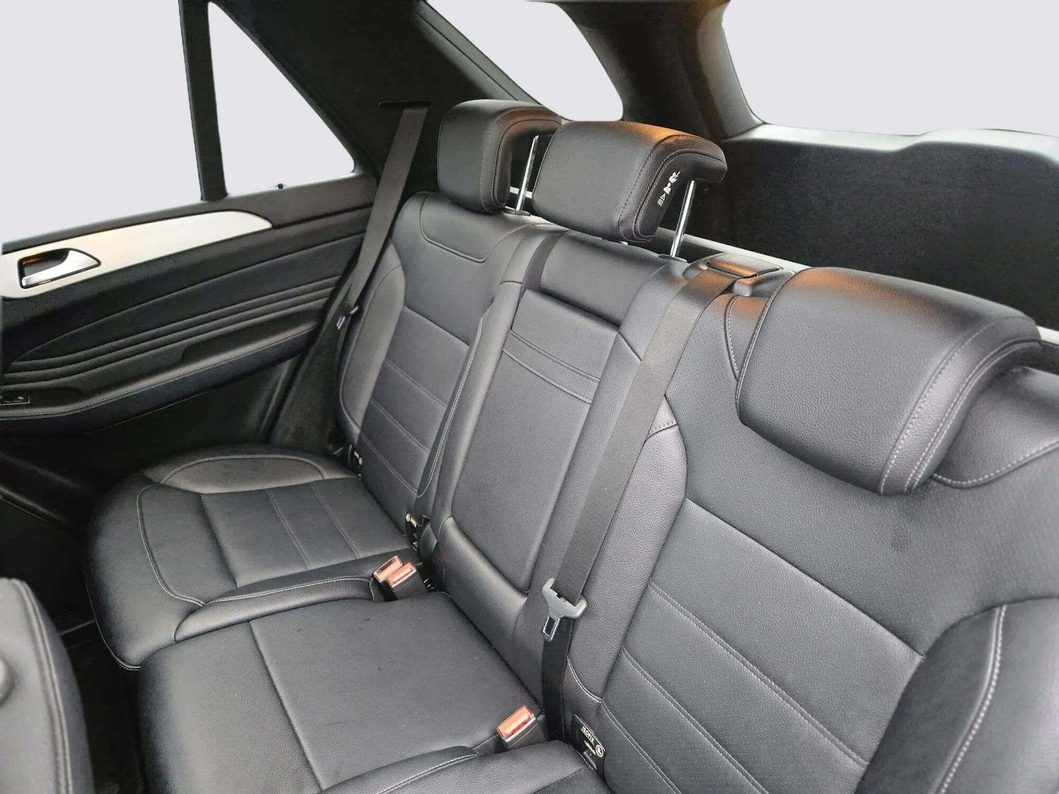 Used Mercedes-Benz GLE 2015 for sale - 77263954: Photo 32