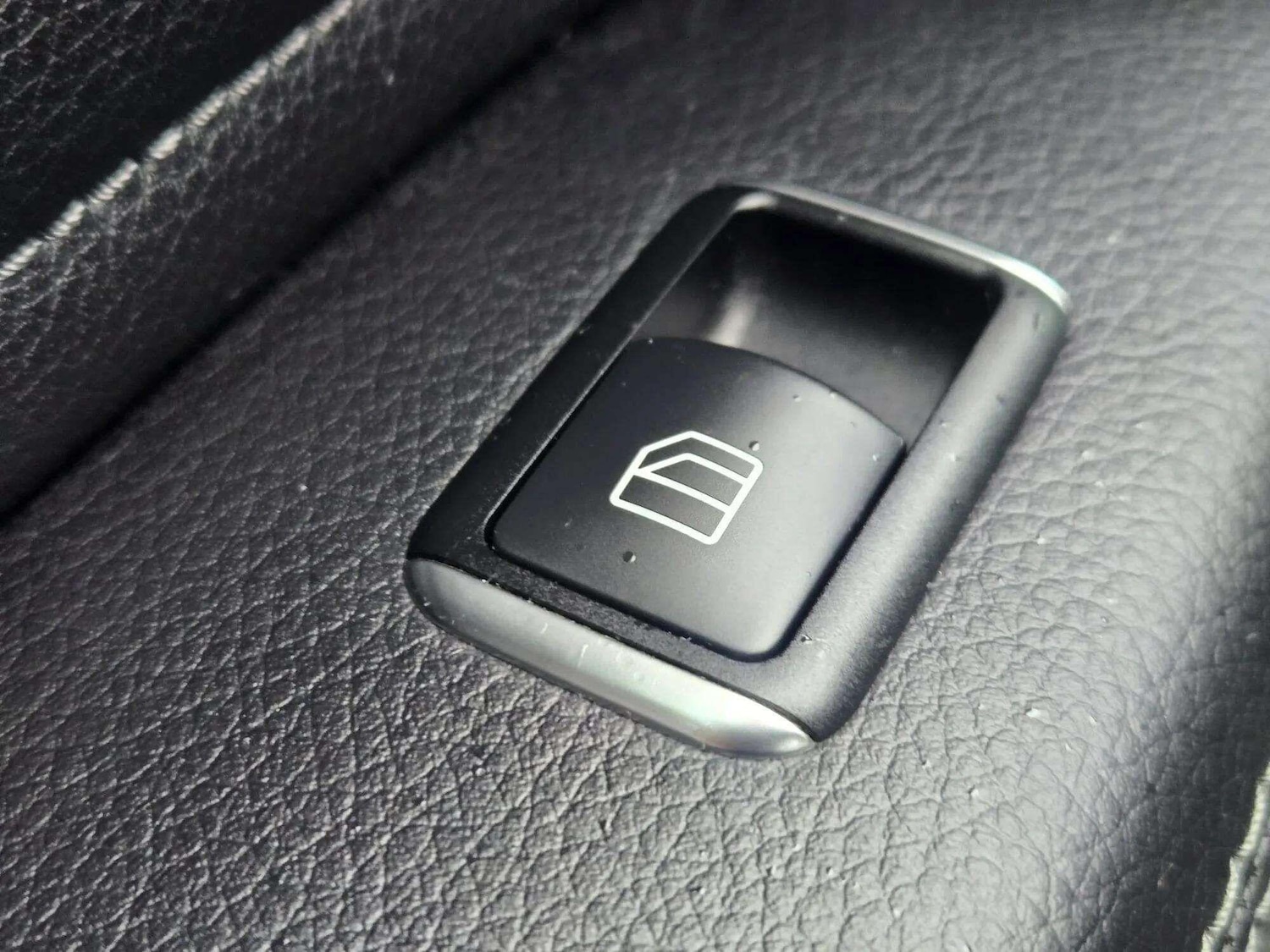 Used Mercedes-Benz GLE 2015 for sale - 77263954: Photo 49