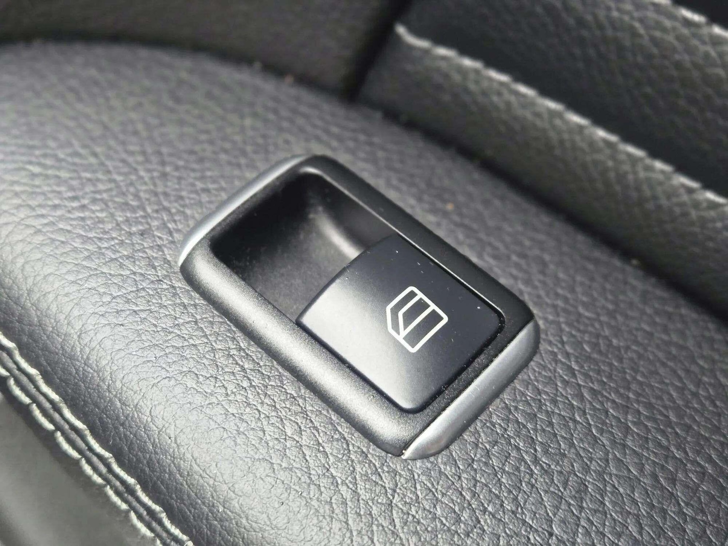 Used Mercedes-Benz GLE 2015 for sale - 77263954: Photo 51