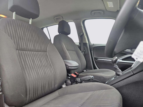 Used Vauxhall Zafira Tourer 2017 for sale - 76199986: Photo 23