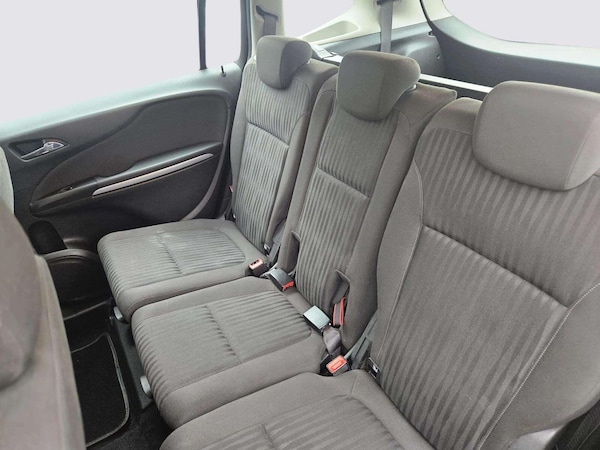 Used Vauxhall Zafira Tourer 2017 for sale - 76199986: Photo 33