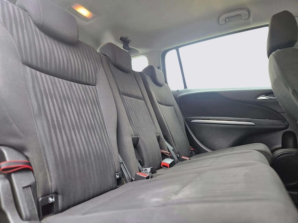 Used Vauxhall Zafira Tourer 2017 for sale - 76199986: Photo 35