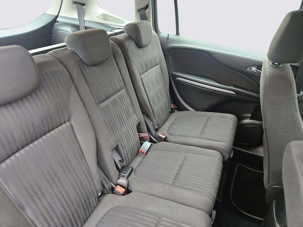 Used Vauxhall Zafira Tourer 2017 for sale - 76199986: Photo 38
