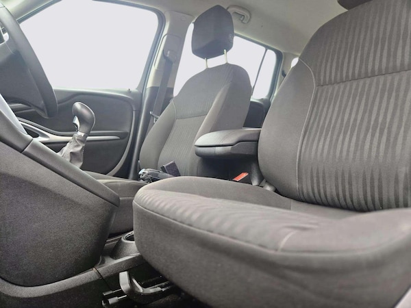 Used Vauxhall Zafira Tourer 2017 for sale - 76199986: Photo 69