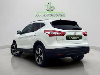 Used Nissan Qashqai 2015 for sale - 75741425: Photo
