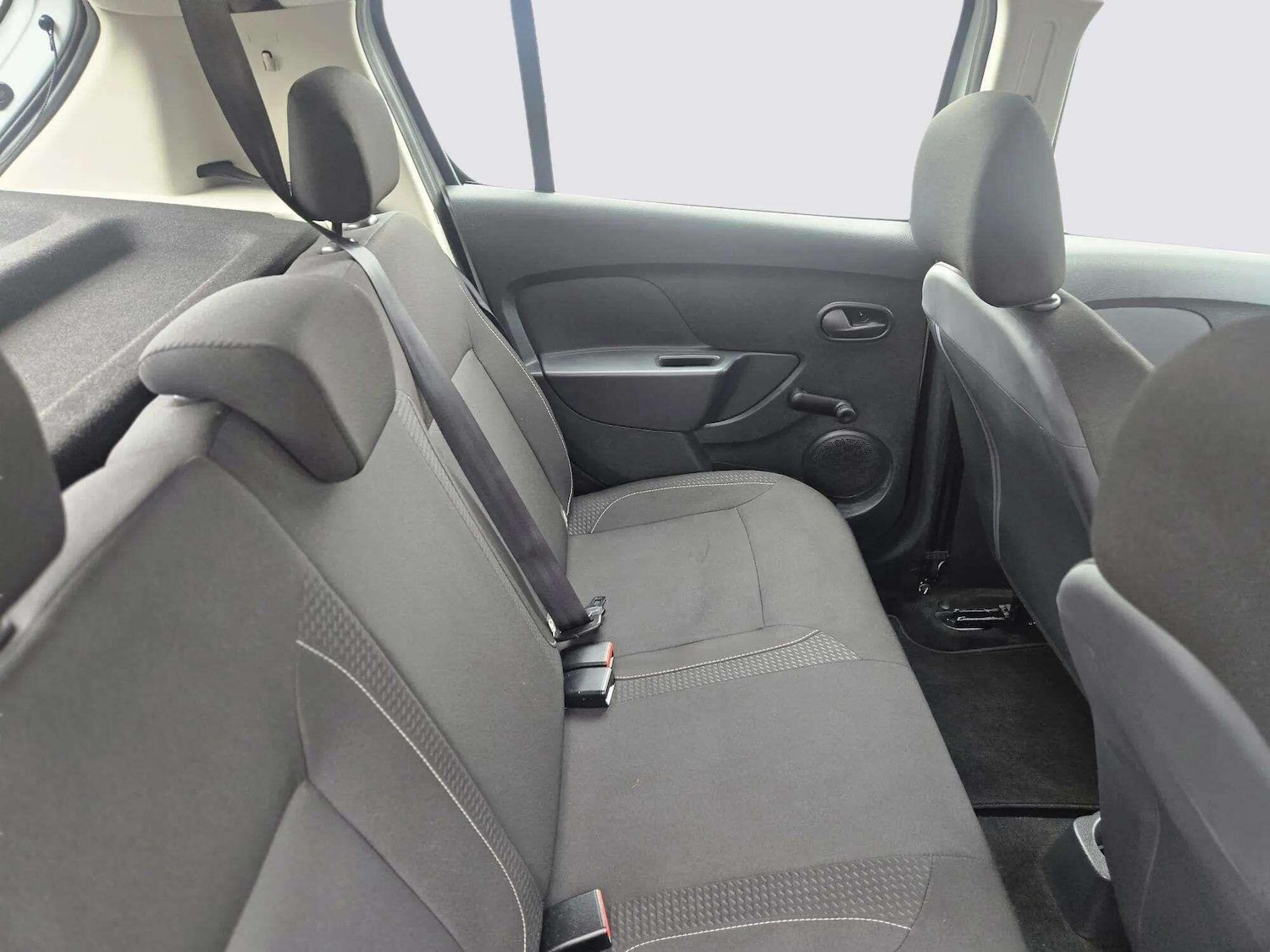 Used Dacia Sandero 2018 for sale - 76561384: Photo 34