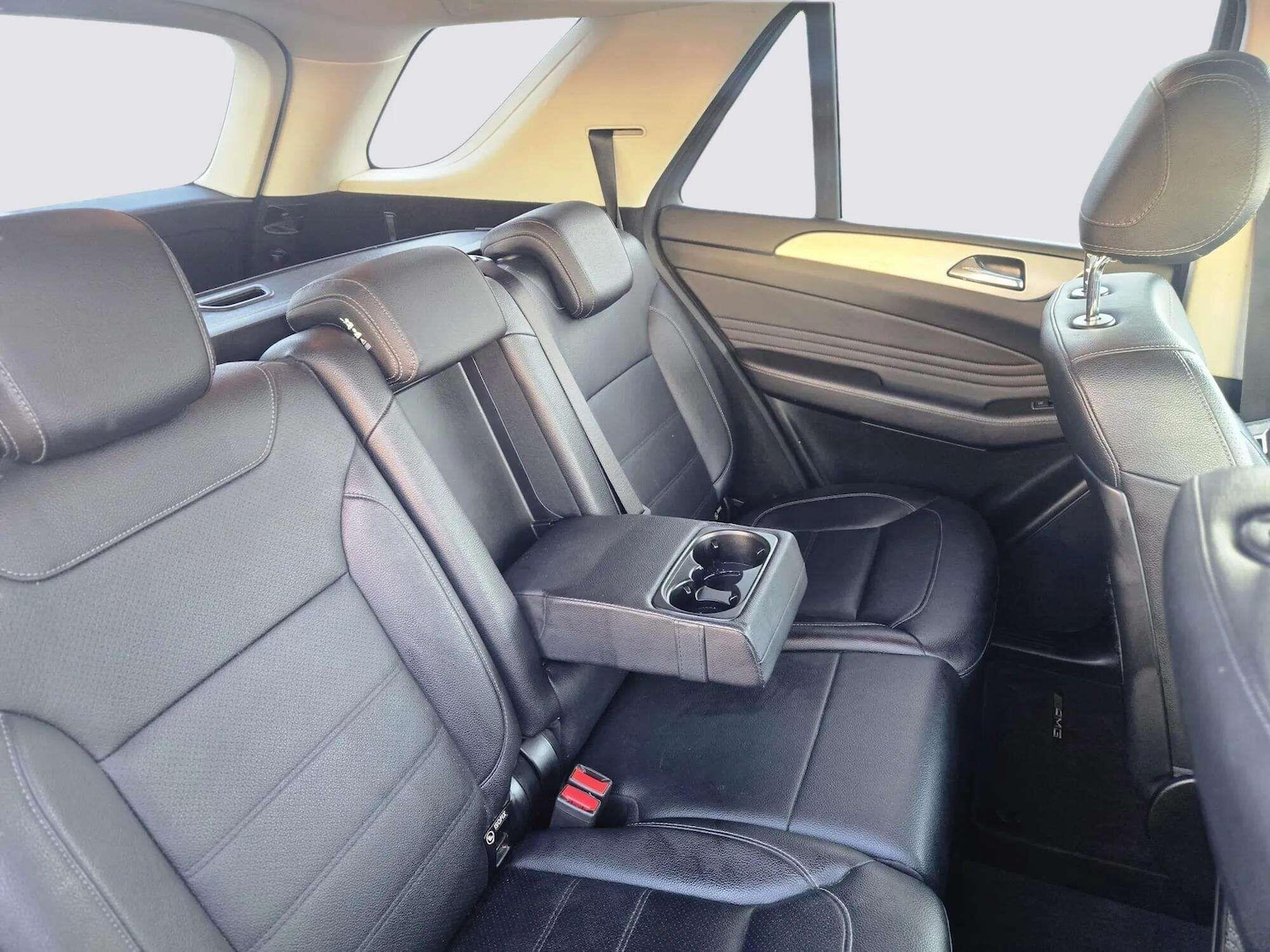 Used Mercedes-Benz GLE 2016 for sale - 76667089: Photo 32