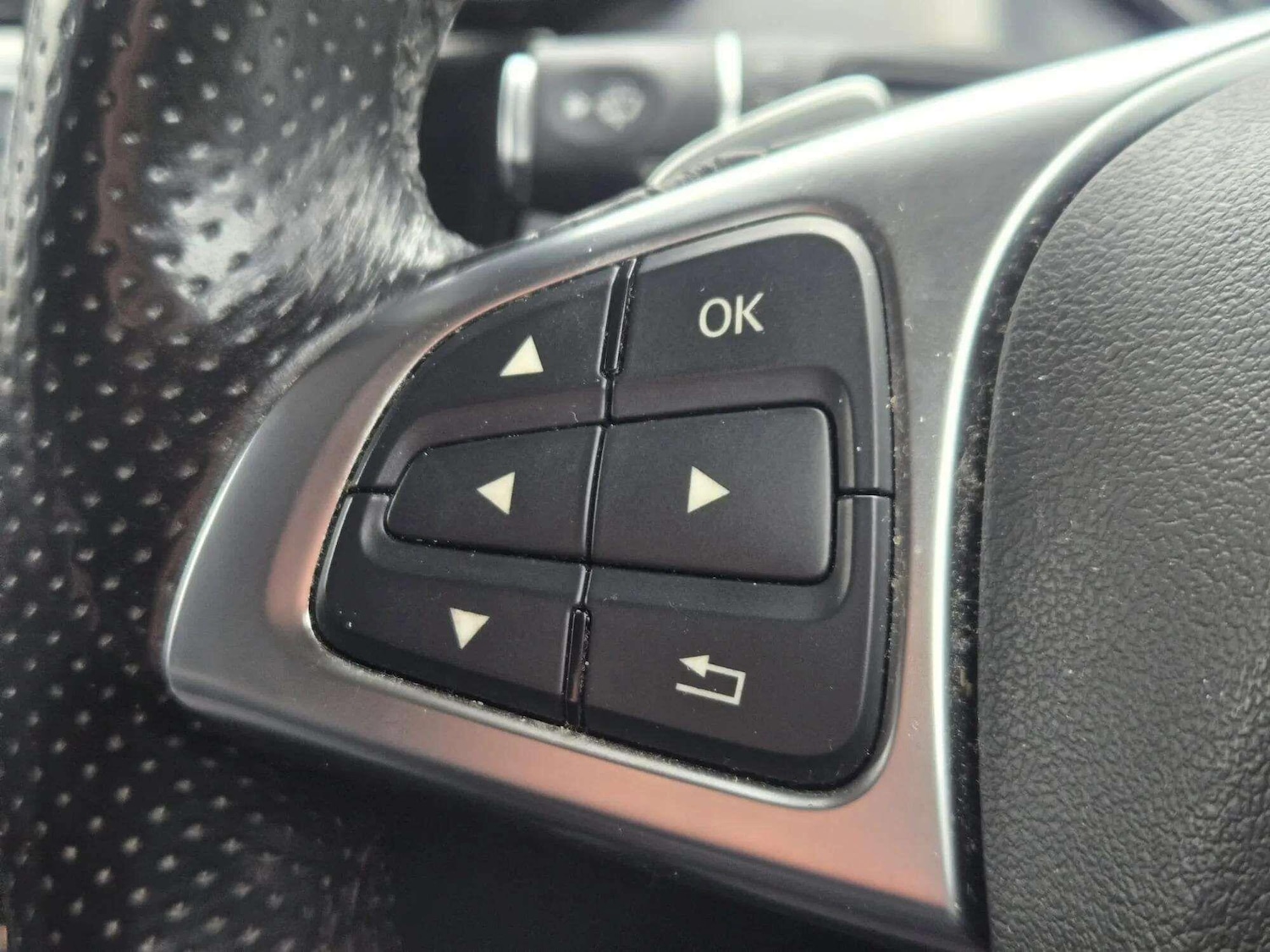 Used Mercedes-Benz GLE 2016 for sale - 76667089: Photo 43