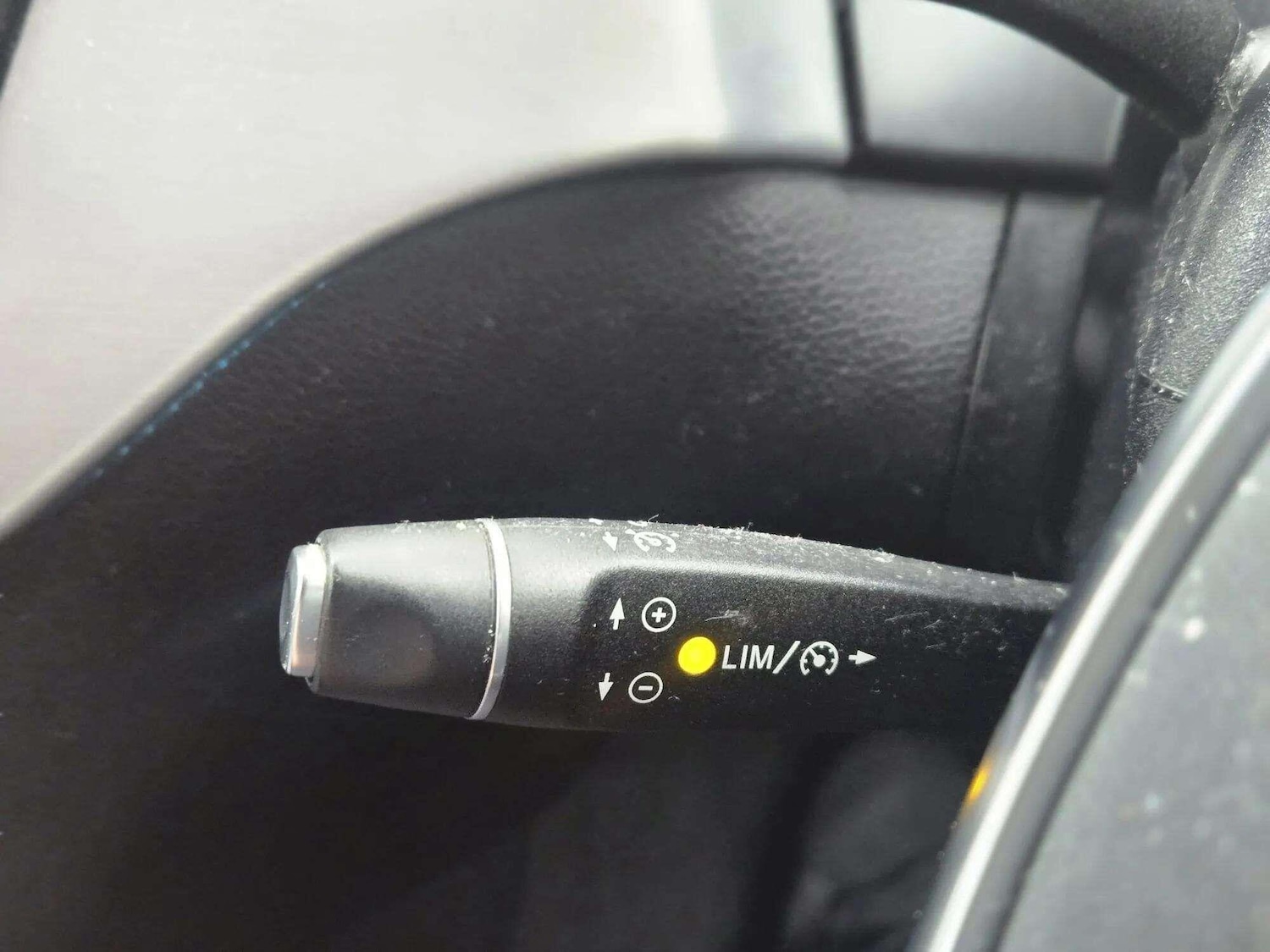 Used Mercedes-Benz GLE 2016 for sale - 76667089: Photo 48