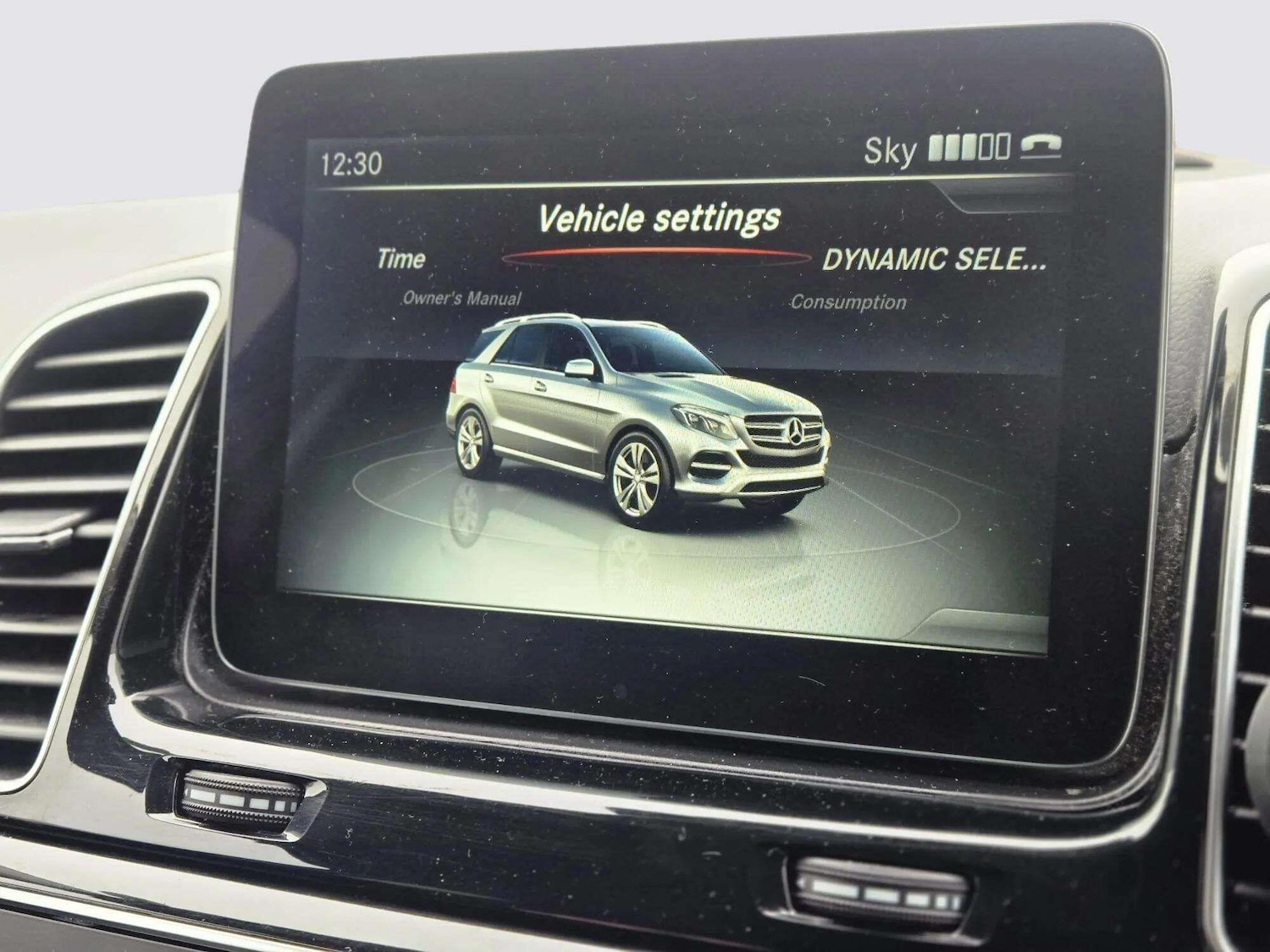 Used Mercedes-Benz GLE 2016 for sale - 76667089: Photo 60