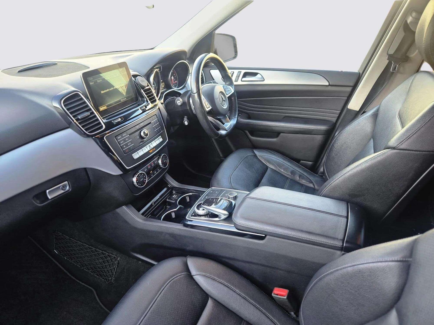 Used Mercedes-Benz GLE 2016 for sale - 76667089: Photo 70