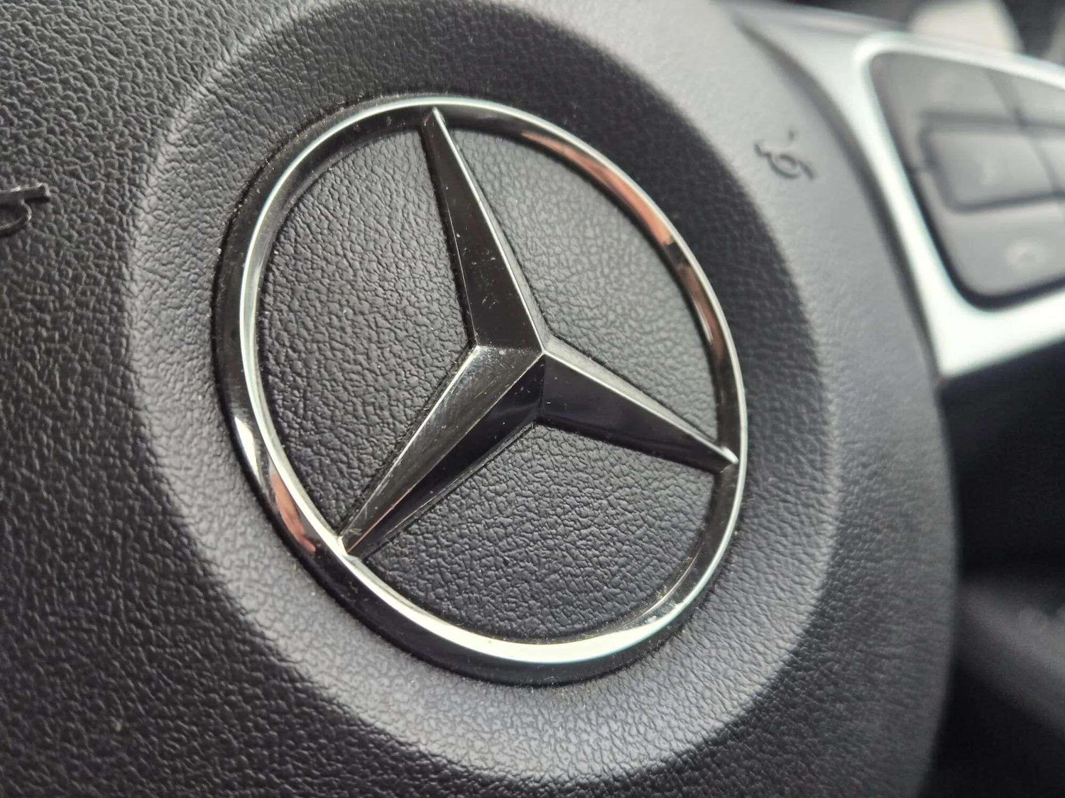 Used Mercedes-Benz GLE 2016 for sale - 76667089: Photo 81