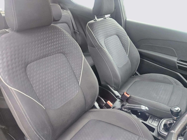 Used Ford Fiesta 2018 for sale - 76239552: Photo 25