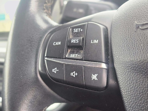 Used Ford Fiesta 2018 for sale - 76239552: Photo 37