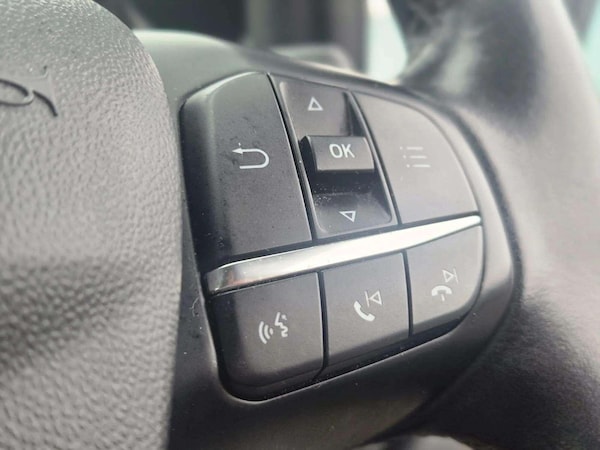 Used Ford Fiesta 2018 for sale - 76239552: Photo 38