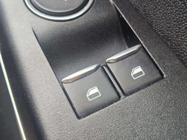 Used Ford Fiesta 2018 for sale - 76239552: Photo 42