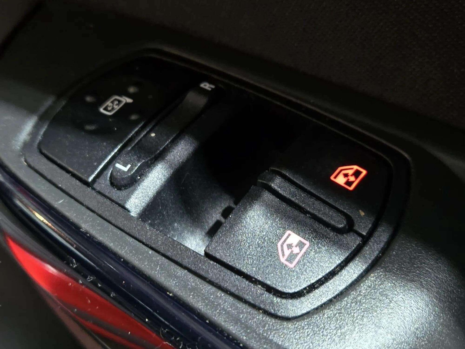 Used Vauxhall Corsa 2016 for sale - 76742841: Photo 36