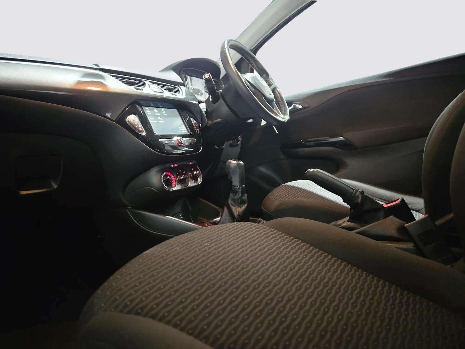 Used Vauxhall Corsa 2016 for sale - 76742841: Photo 52