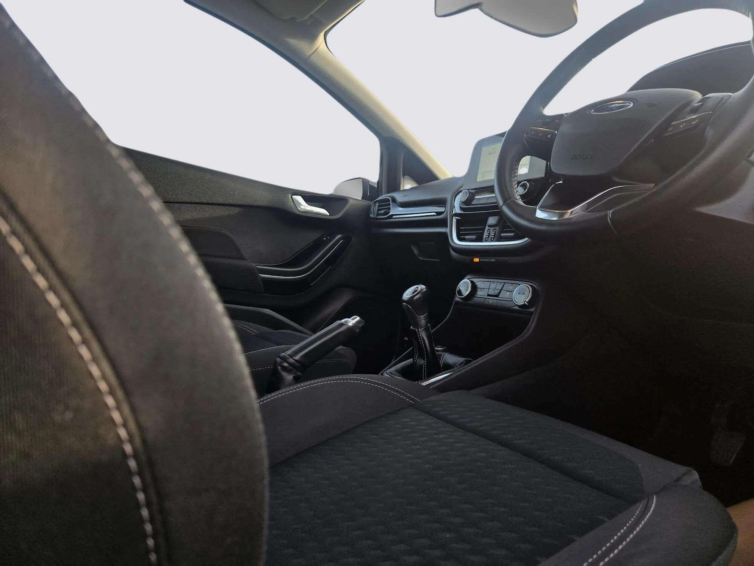 Used Ford Fiesta 2017 for sale - 76361213: Photo 20