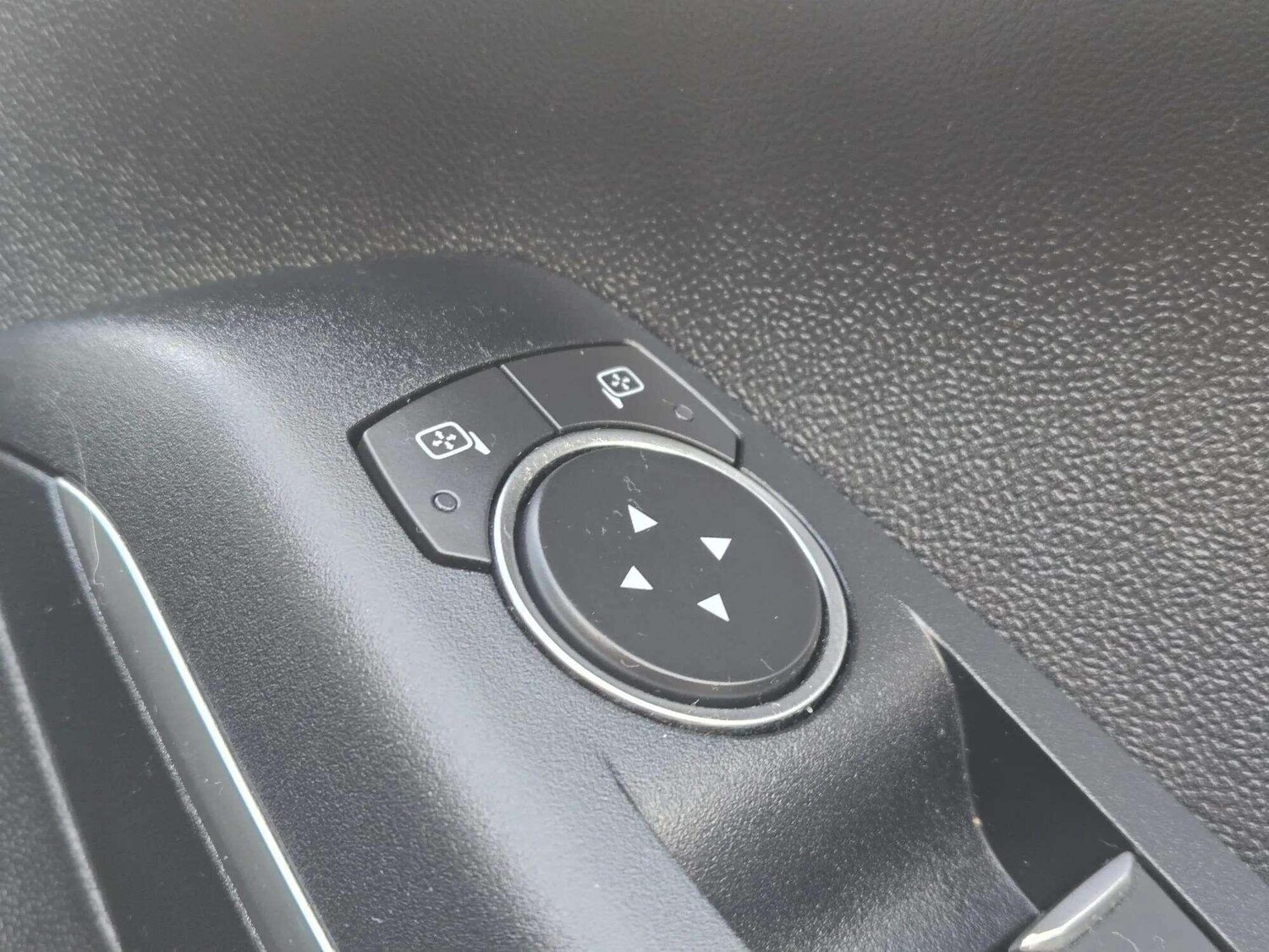 Used Ford Fiesta 2017 for sale - 76361213: Photo 45