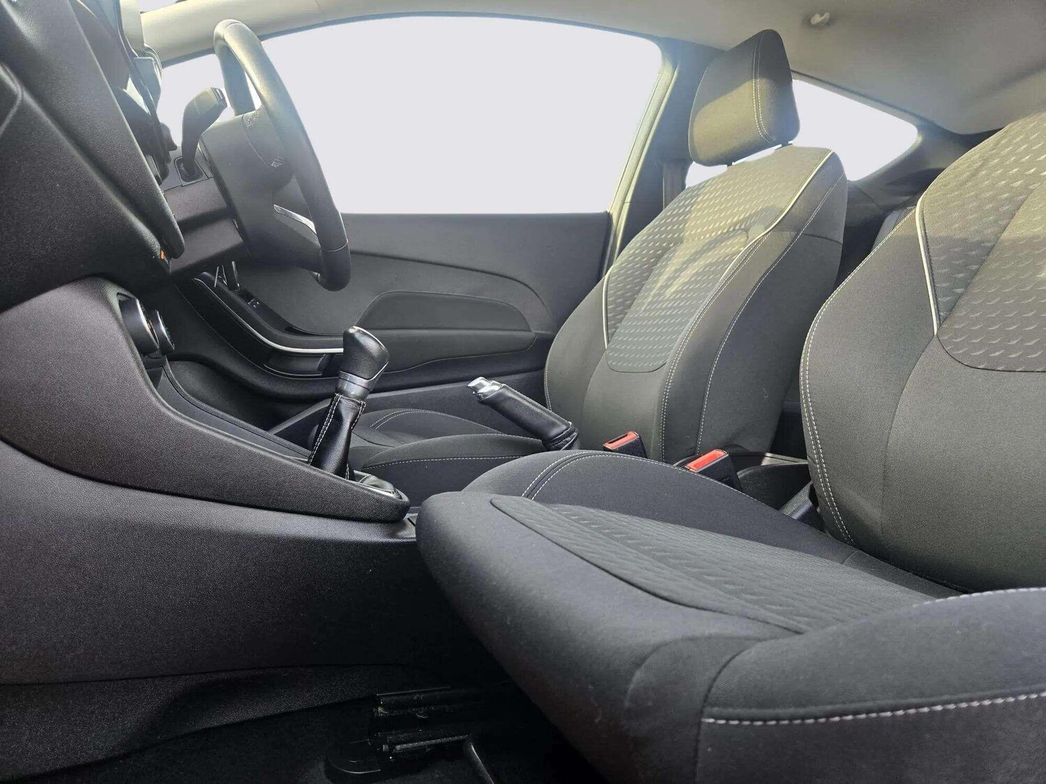 Used Ford Fiesta 2017 for sale - 76361213: Photo 60